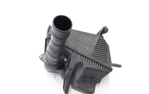Renault Kangoo II Air filter box 8200808194