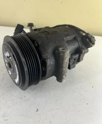 Skoda Fabia Mk2 (5J) Air conditioning (A/C) compressor (pump)