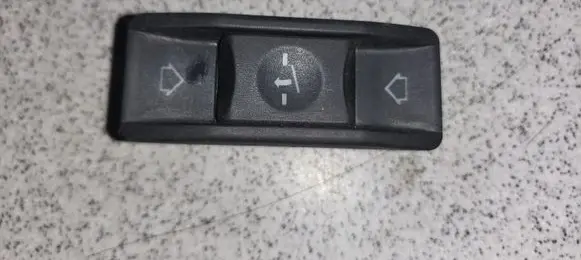 BMW 5 E34 Sunroof switch 61318359270