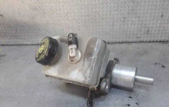 Mercedes-Benz B W245 Master brake cylinder 32067200C