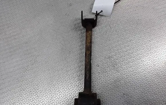 Mitsubishi Galant Rear control arm