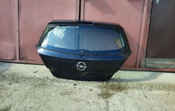 Opel Astra H Tailgate/trunk/boot lid Juodas