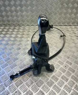 BMW X1 F48 F49 Gear shifter/selector 8666166