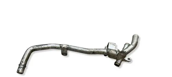 Land Rover Discovery Sport Engine coolant pipe/hose 