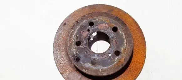 Toyota RAV 4 (XA30) Rear brake disc neventiliuojamas