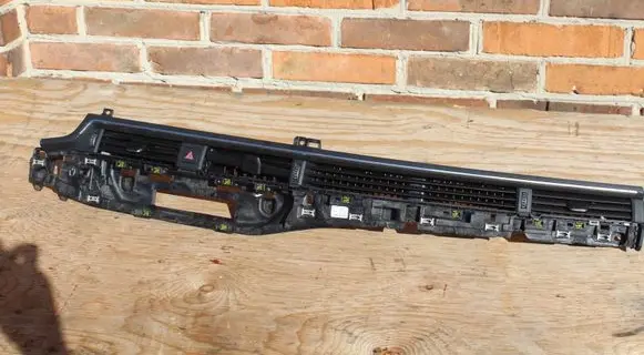 Audi A4 S4 B9 Dash center air vent grill 8W1820902C 09628 03122015