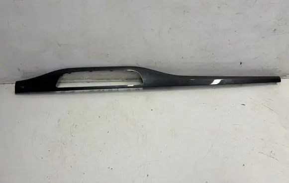 Audi Q7 4M Dashboard glove box trim 4M2853189A