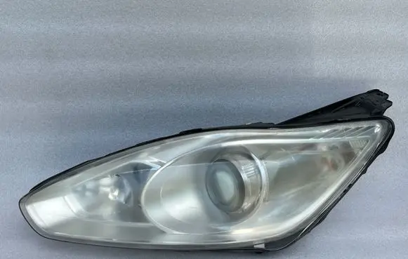 Ford C-MAX II Headlight/headlamp 89502242 895022428470