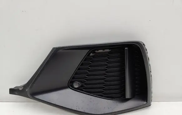 Audi Q8 Front bumper lower grill 4M8807151A