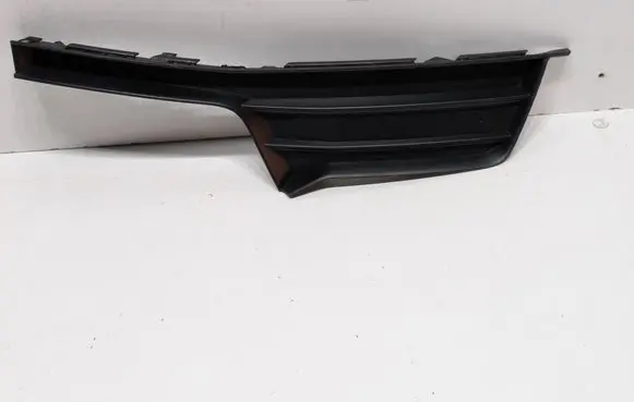 Audi A3 S3 8V Front fog light trim/grill 8V4807682C 23643RE