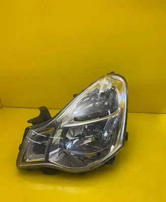 Nissan Almera G11 G15 Headlight/headlamp L90048216