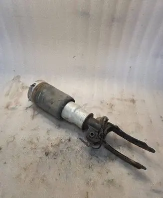 Audi Q7 4L Front air suspension shock absorber