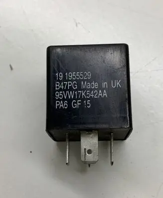 Volkswagen Golf IV Other relay 191955529 95VW17K542AA