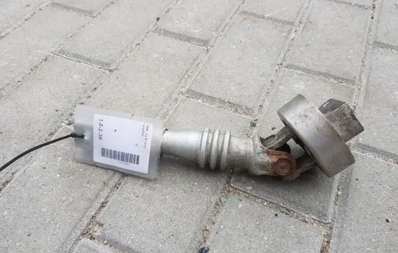 Mercedes-Benz CLS C219 Steering column universal joint