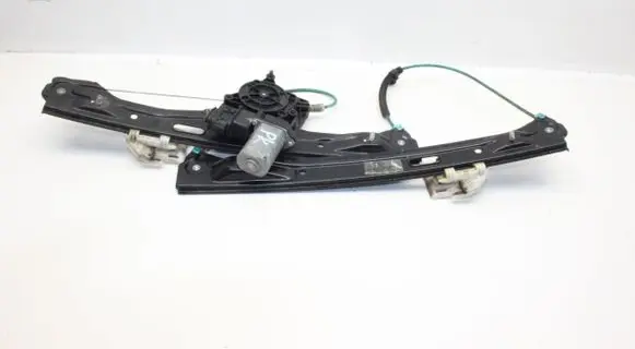 BMW 1 F20 F21 Front door electric window regulator 7242561