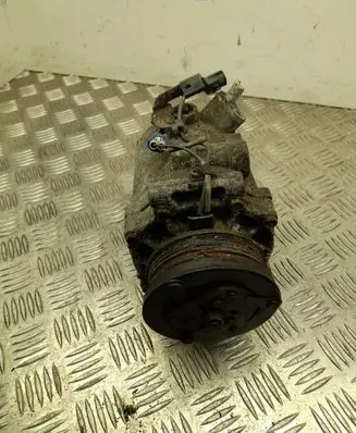 Mitsubishi Outlander Air conditioning (A/C) compressor (pump) 7813A321