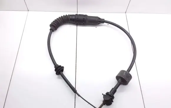 Volkswagen Polo III 6N 6N2 6NF Clutch cable 