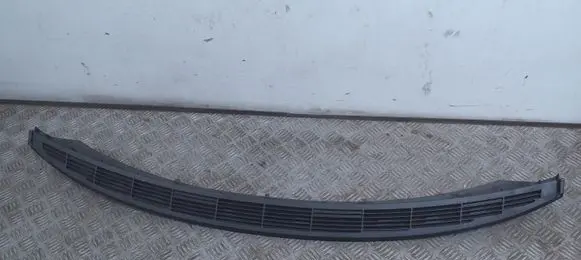 BMW 3 E90 E91 Parcel shelf grill 7058347