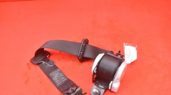 Honda Civic Front seatbelt 305730510-AA