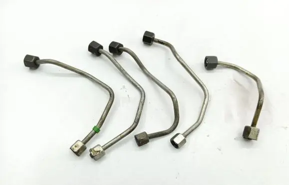 Citroen C4 II Picasso Fuel injector supply line/pipe 