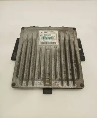 Renault Scenic II - Grand scenic II Engine control unit/module 8200911560 8200619409 R0410B034C