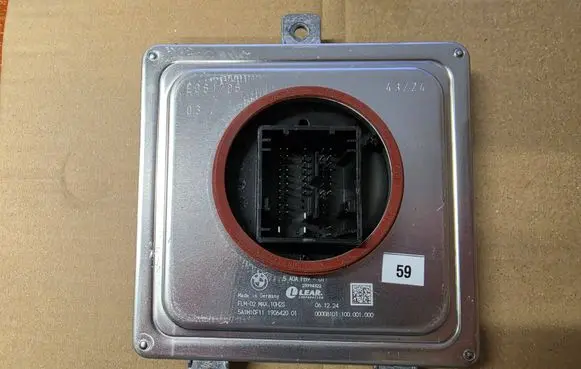 BMW 4 G22 G23 G24 G26 Voltage converter/converter module 5A0AFB901