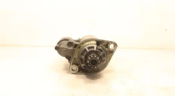 Volkswagen PASSAT B6 Starter motor 1005631320