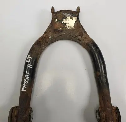Volkswagen PASSAT B5.5 Rear control arm 4B3505323