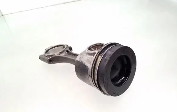 Skoda Octavia Mk3 (5E) Piston with connecting rod 03LA