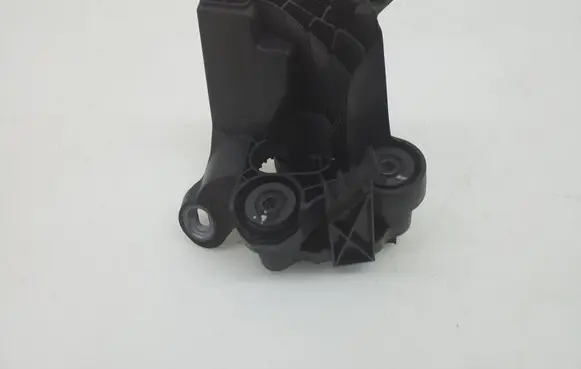 Mercedes-Benz E W212 ABS pump bracket A2124300410