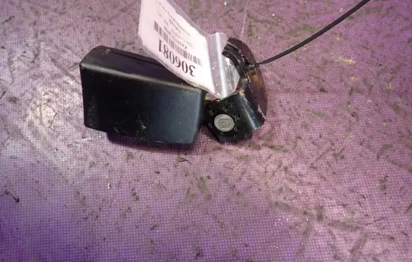 Opel Corsa D Front seatbelt buckle 13225292