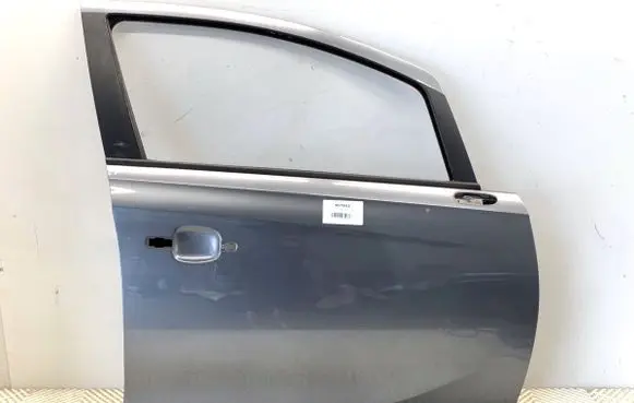 Opel Corsa E Front door