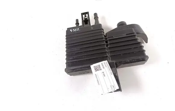 Active carbon filter fuel vapour canister