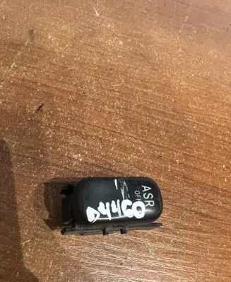Mercedes-Benz C W202 ESP (stability program) switch 2108213451 D4460