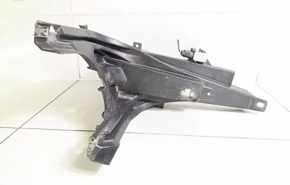 BMW X5 E70 Headlight/headlamp mounting bracket 7157984 51127157984