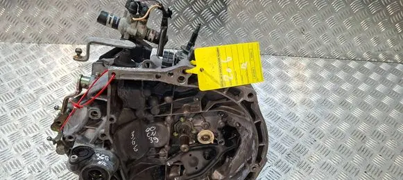 Peugeot 206 Manual 5 speed gearbox S27647366 20CN39