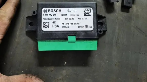 Citroen C4 II Picasso Parking PDC control unit/module 0263004465 9675749680 00661155