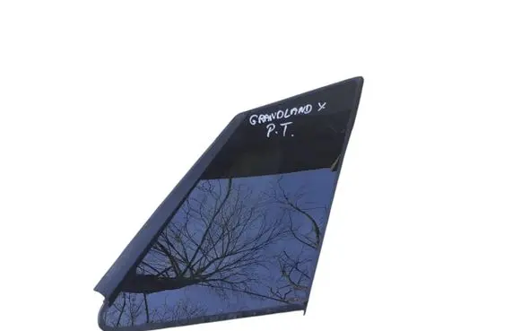Opel Grandland X Rear side window 43R01351