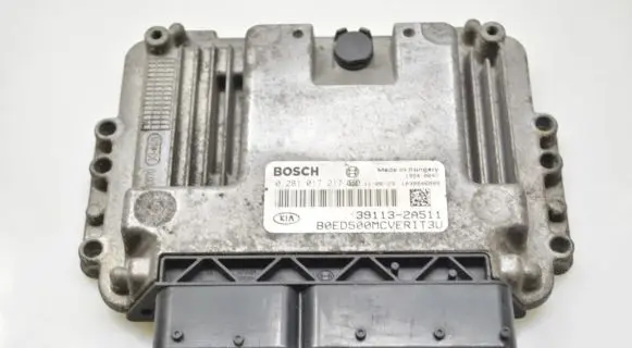 KIA Ceed Engine control unit/module 391132A511