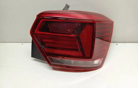 Volkswagen Polo VI Rear/tail lights 2G0945112B