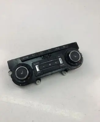 Skoda Octavia Mk2 (1Z) Climate control unit 3T0907044BE