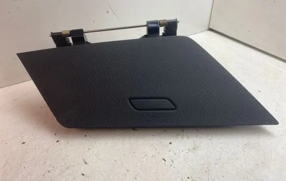 Volkswagen Tiguan Glove box 5NB857922