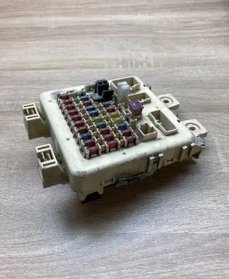 Hyundai Elantra Fuse module 911102D001