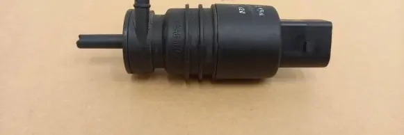 BMW Z4 E85 E86 Windscreen/windshield washer pump