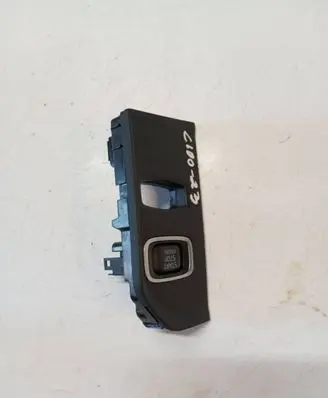 Volvo XC60 Ignition lock 31300171
