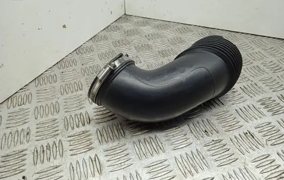 BMW 4 F32 F33 Intercooler hose/pipe 7846271
