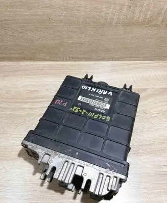 Volkswagen Golf III Engine control unit/module ECU 0261200760 1H0907311F