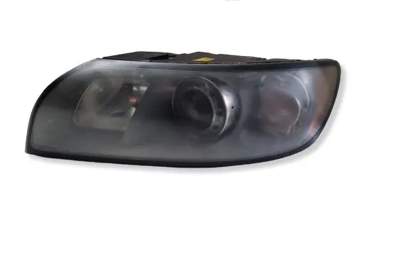 Volvo V50 Headlight/headlamp 30693889 0301198273
