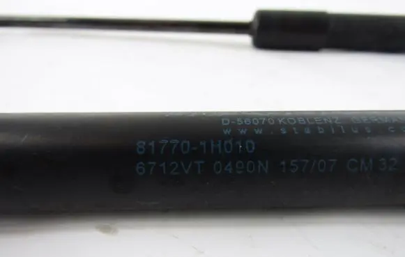 KIA Ceed Tailgate/trunk strut/damper 817701H010