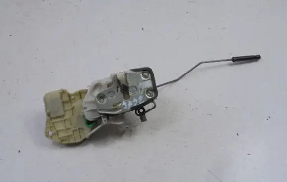 Honda Jazz Front door lock